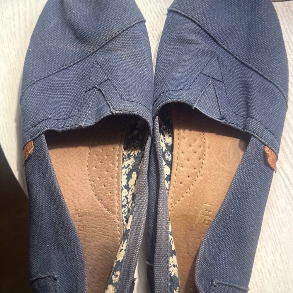 Women’s Madden Girl Gloriee Canvas Shoes - Navy Blue Sz: 8